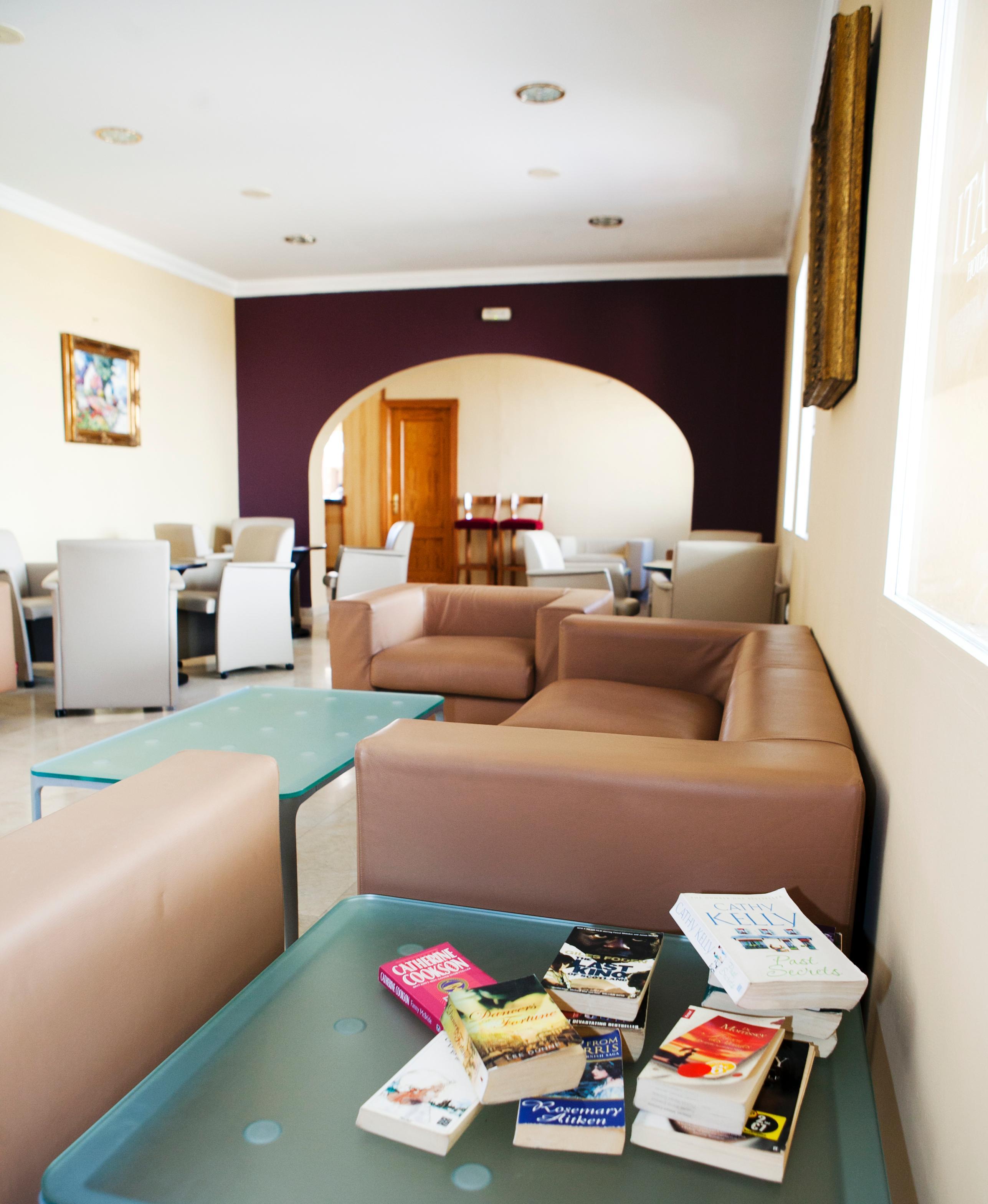 Moon Dreams Fuengirola Hotel Bagian luar foto