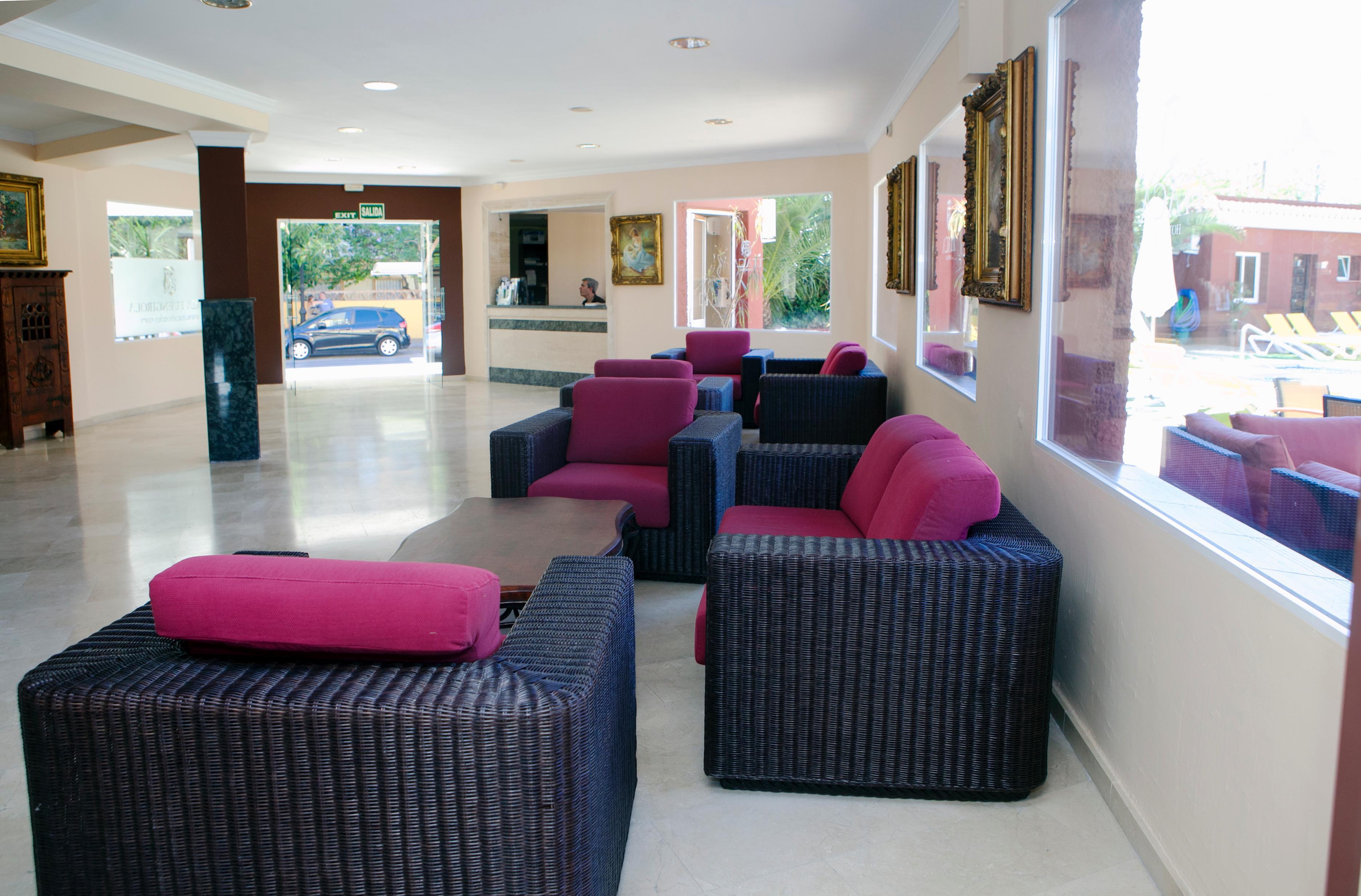 Moon Dreams Fuengirola Hotel Bagian luar foto