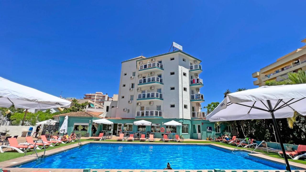 Moon Dreams Fuengirola Hotel Bagian luar foto