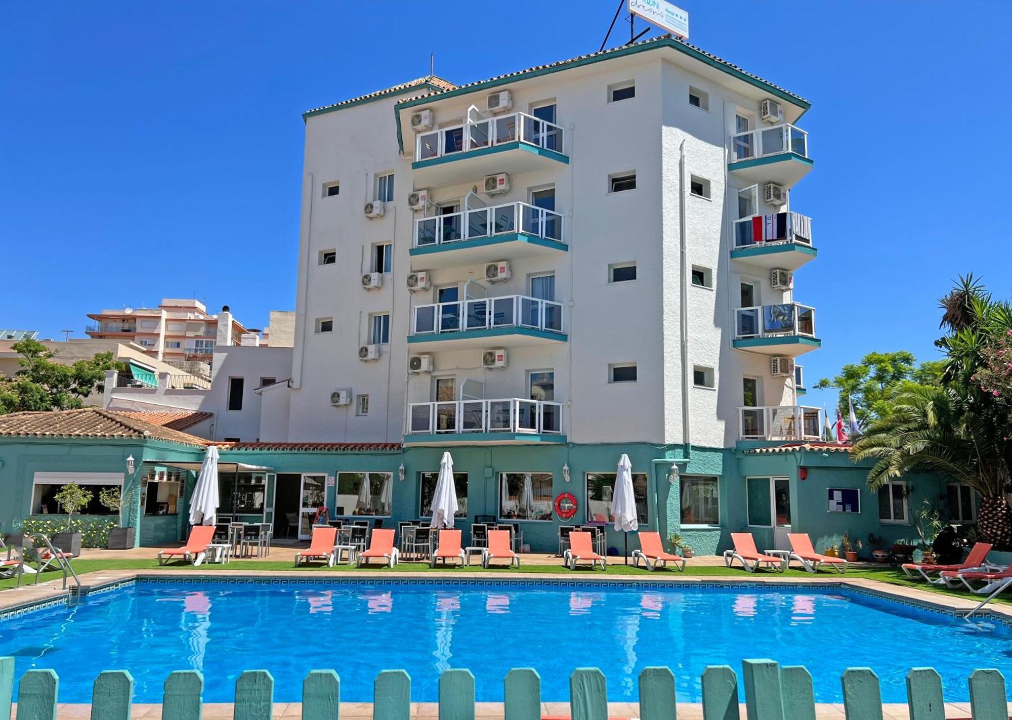 Moon Dreams Fuengirola Hotel Bagian luar foto